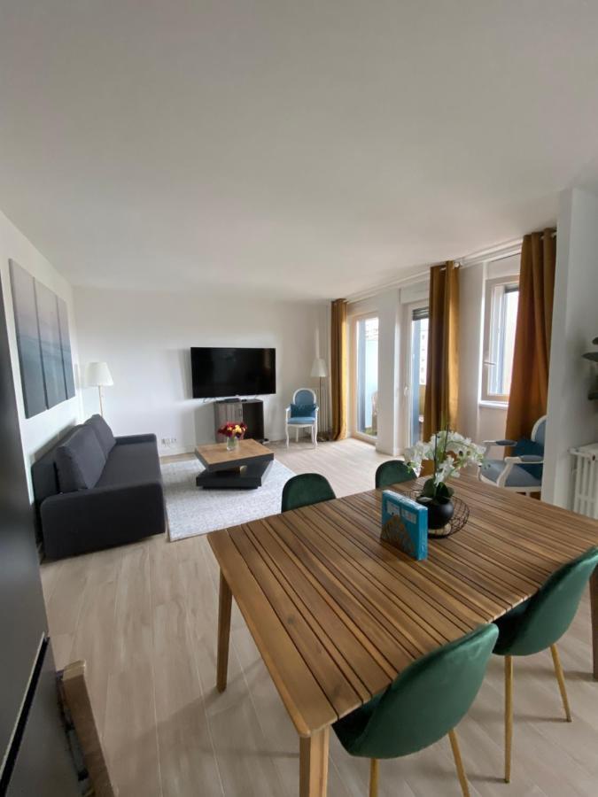 Grand Appartement Courbevoie Paris Exterior foto